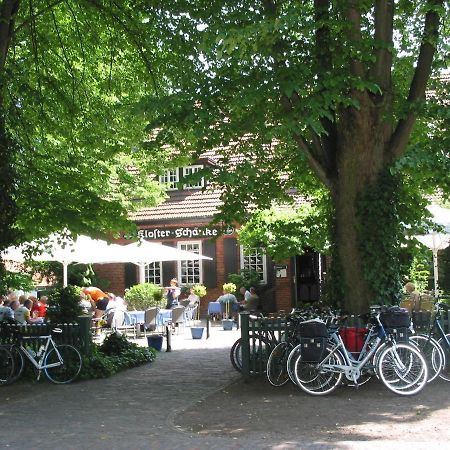 Klosterschanke Hude Hotel Ferienwohnungen Restaurant Cafe Buitenkant foto